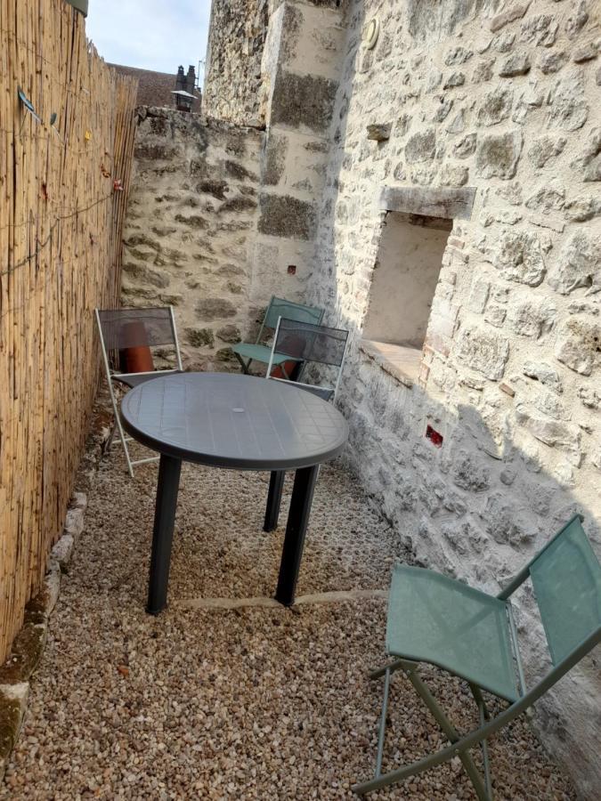 Il Fait Bon Vivre Classe 3 Etoiles Montcuq Exterior photo